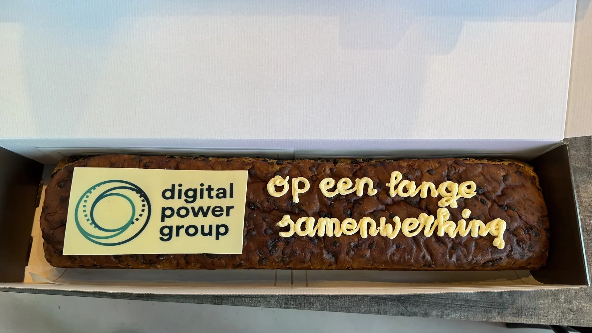 Samenwerking Adwise Academy en Human Talent Group voor blended learning en e-learning ai-geletterdheid